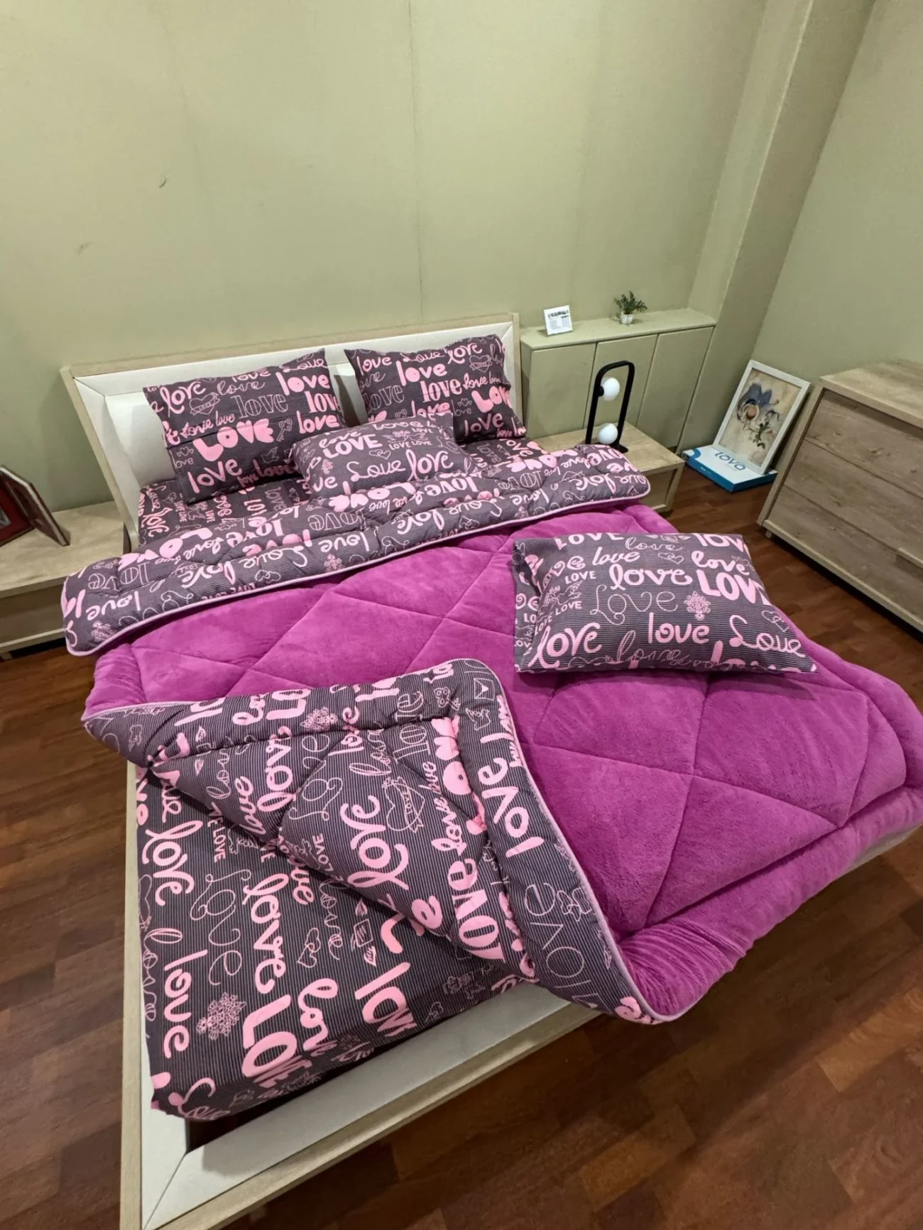 Çift Kişilik Welsoft Pufidik Uyku Seti love desenli 1 Çift Kişilik Welsoft Pufidik Uyku Seti Love Desenli Mürdüm - Görsel 1