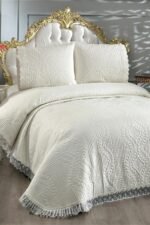 Siena Dantelli Yatak Örtüsü Krem